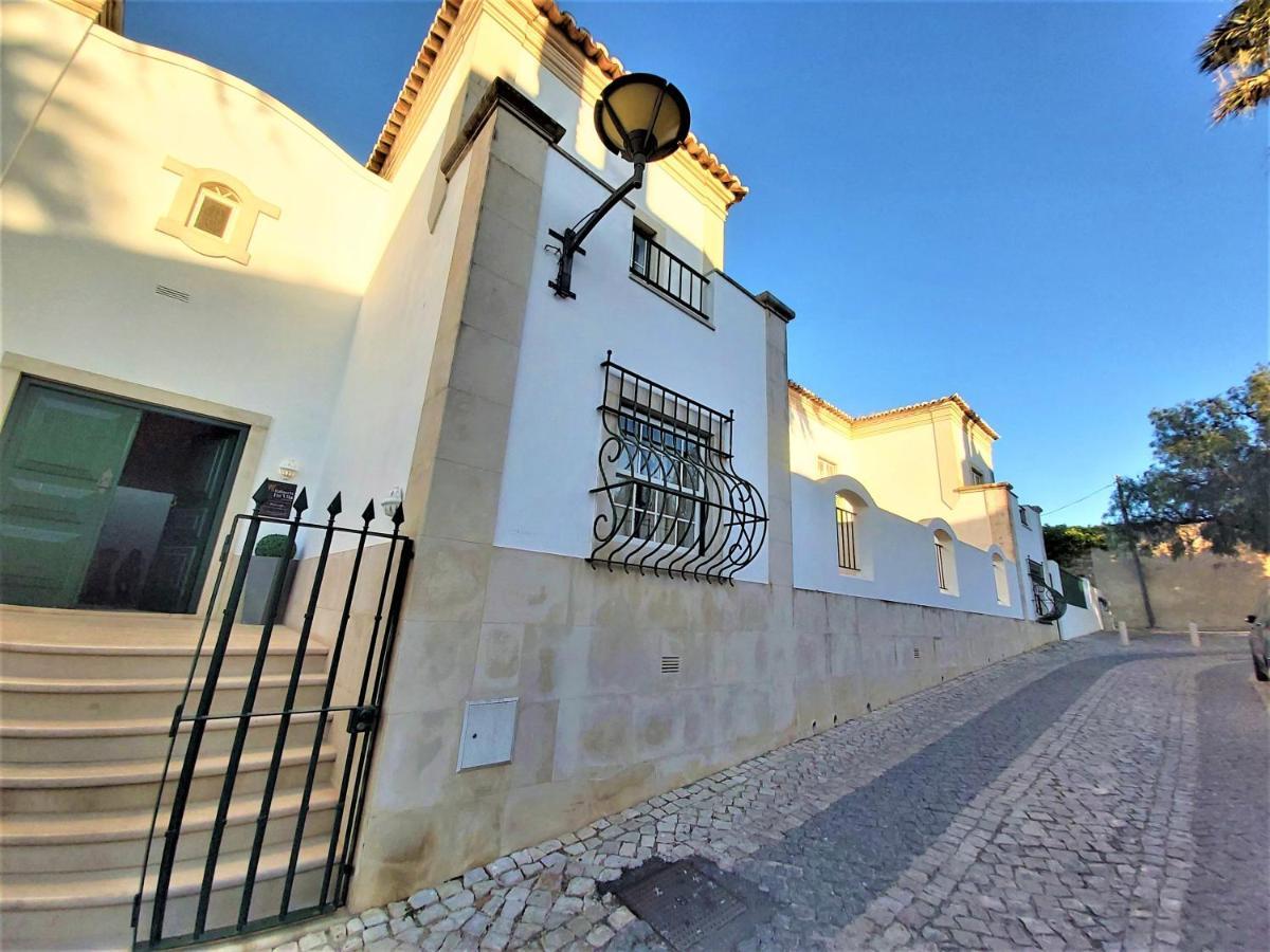 City Walls Rooftop Terrace Duplex @ Citycenter & Beach Lagos Buitenkant foto
